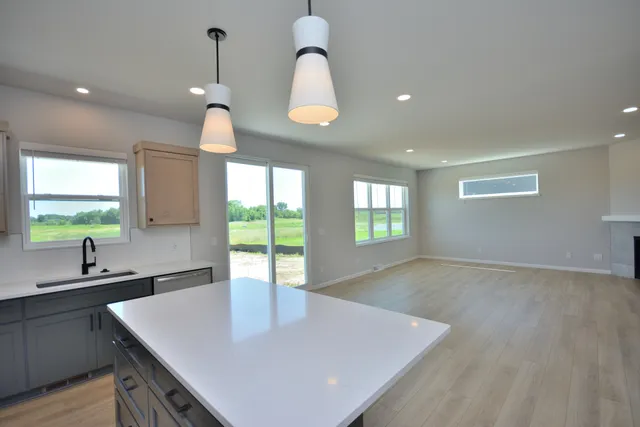 $634,900 | 1299 Arrowood Circle West, Oconomowoc, WI 53066