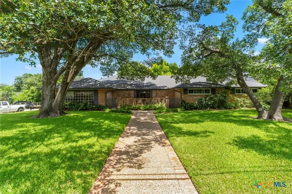 $499,900 | 1413 North 11th Street, Temple, TX 76501