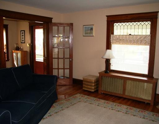 24 Keswick Road South Portland, ME 04106 - Photo 4 of 23 Living Room.