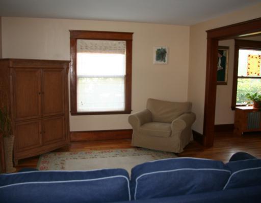 24 Keswick Road South Portland, ME 04106 - Photo 6 of 23 Living Room.