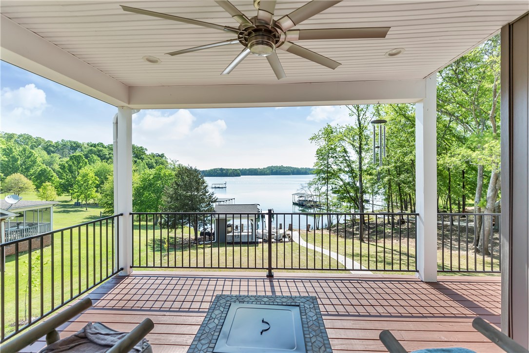 827 Durham Brown Road Seneca, SC 29678 - Photo 24 of 48 Deck off the master