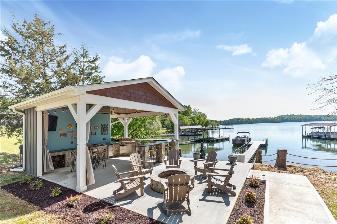 827 Durham Brown Road Seneca, SC 29678 - Photo 3 of 48 Outdoor living just a few feet from your dock.