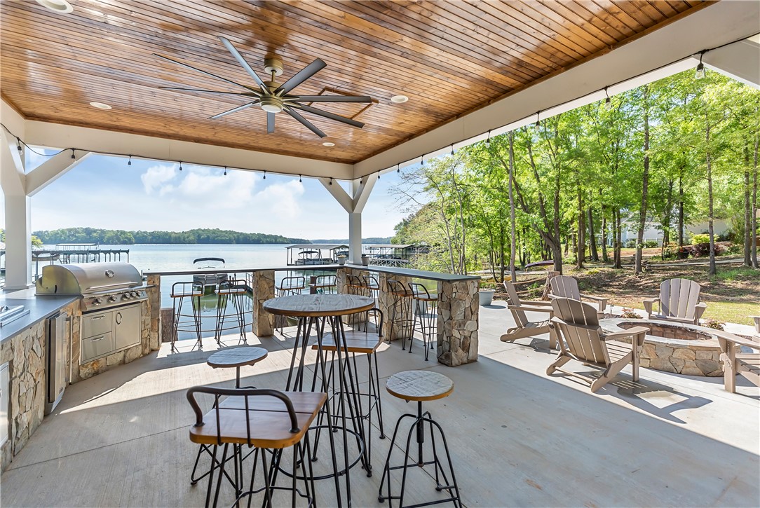 827 Durham Brown Road Seneca, SC 29678 - Photo 38 of 48 Outdoor living: Grill, ice machine, sink, storage