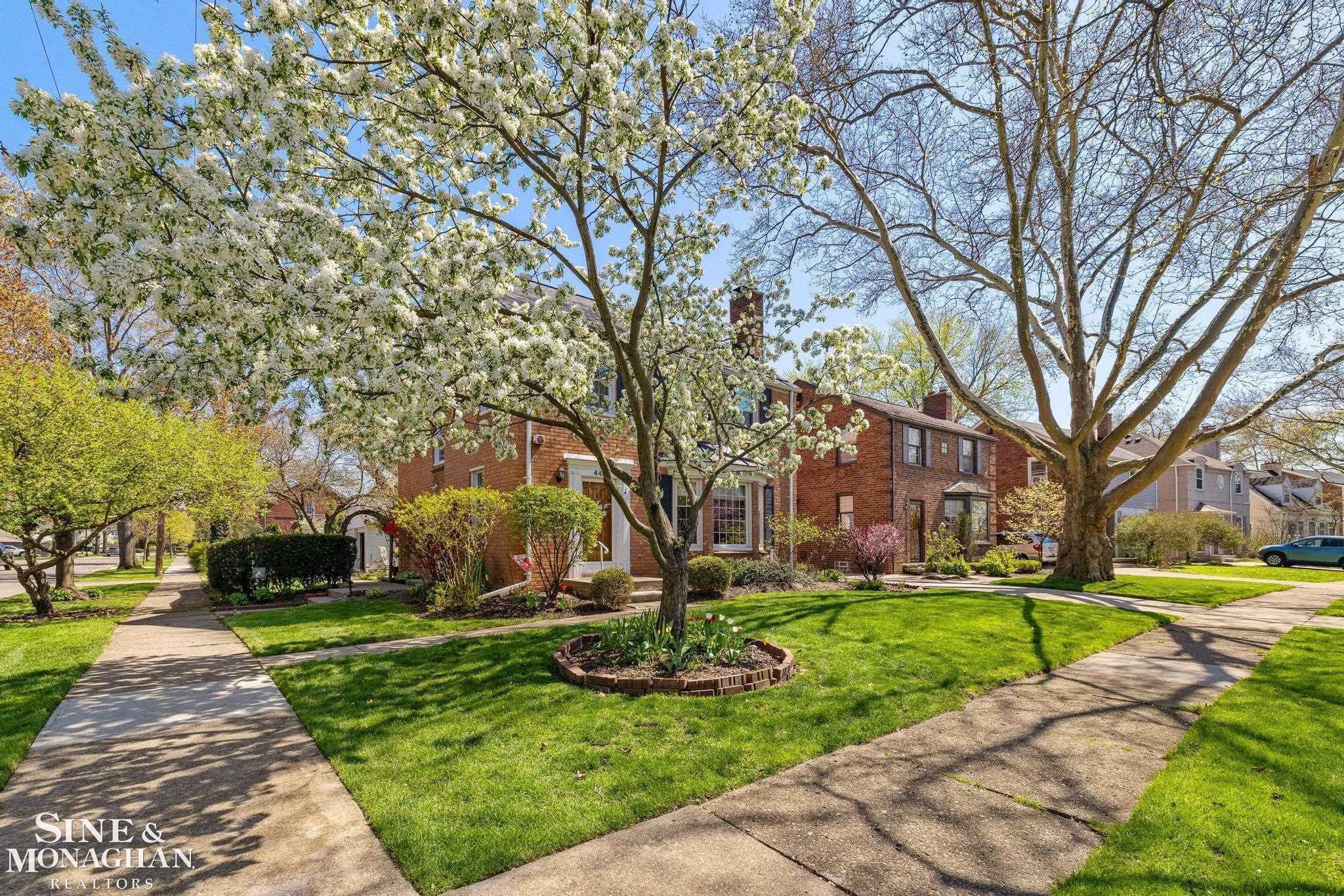 449 Allard Road Grosse Pointe Farms, MI 48236 - Photo 34 of 41 Gallery Image 34