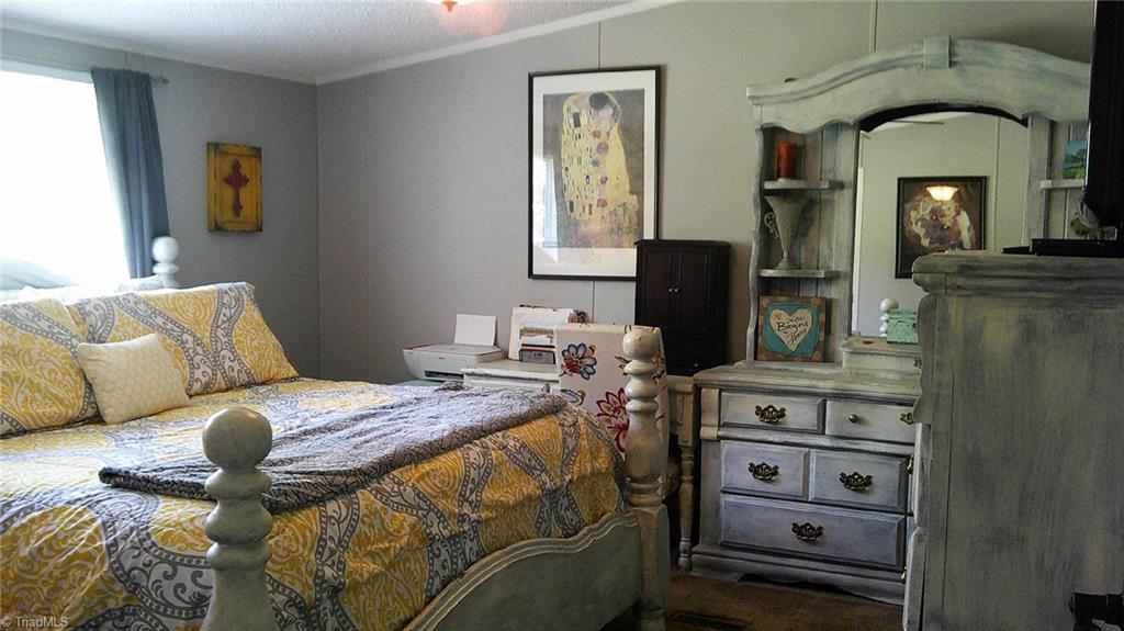 519 Rains Road Thomasville, NC 27360 - Photo 18 of 30 Gallery Image 18