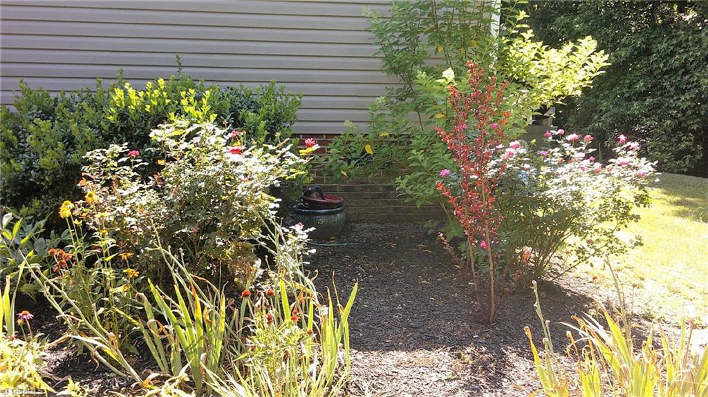 519 Rains Road Thomasville, NC 27360 - Photo 28 of 30 Gallery Image 28