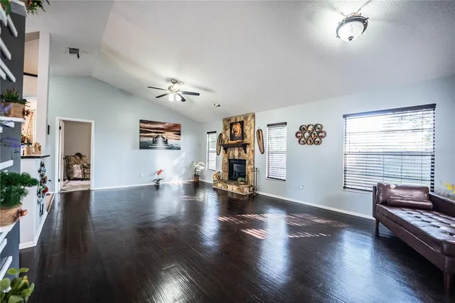 $239,900 | 3304 Fox Ridge Drive, Winter Haven, FL 33884