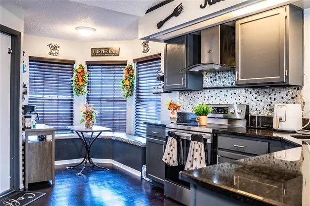 $239,900 | 3304 Fox Ridge Drive, Winter Haven, FL 33884