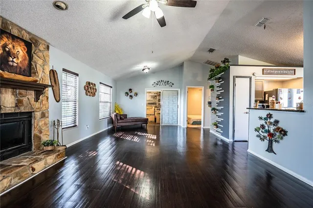 $239,900 | 3304 Fox Ridge Drive, Winter Haven, FL 33884