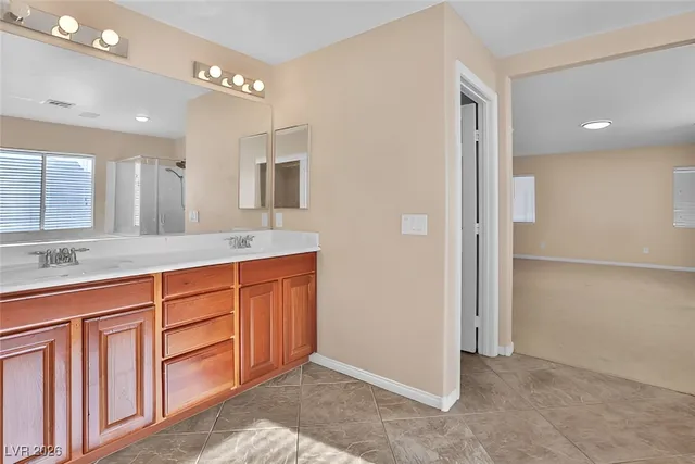 $495,000 | 9165 Cantina Creek Court, Las Vegas, NV 89178