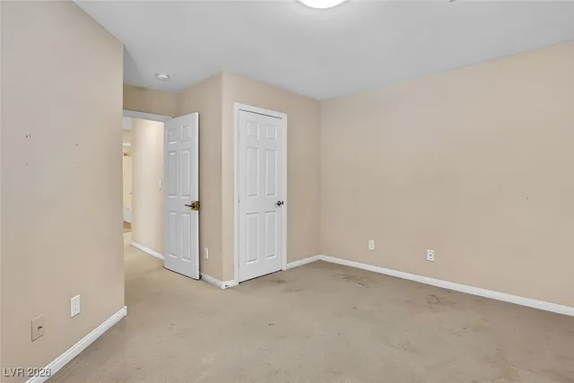 $495,000 | 9165 Cantina Creek Court, Las Vegas, NV 89178