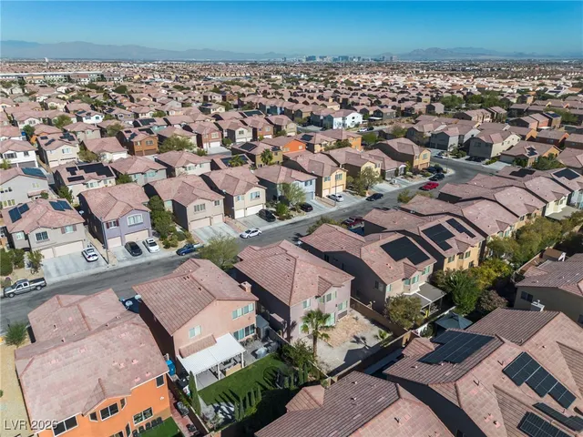 $495,000 | 9165 Cantina Creek Court, Las Vegas, NV 89178