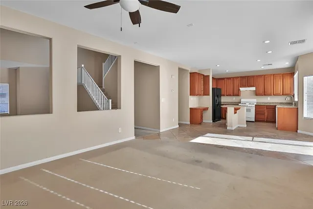 $495,000 | 9165 Cantina Creek Court, Las Vegas, NV 89178