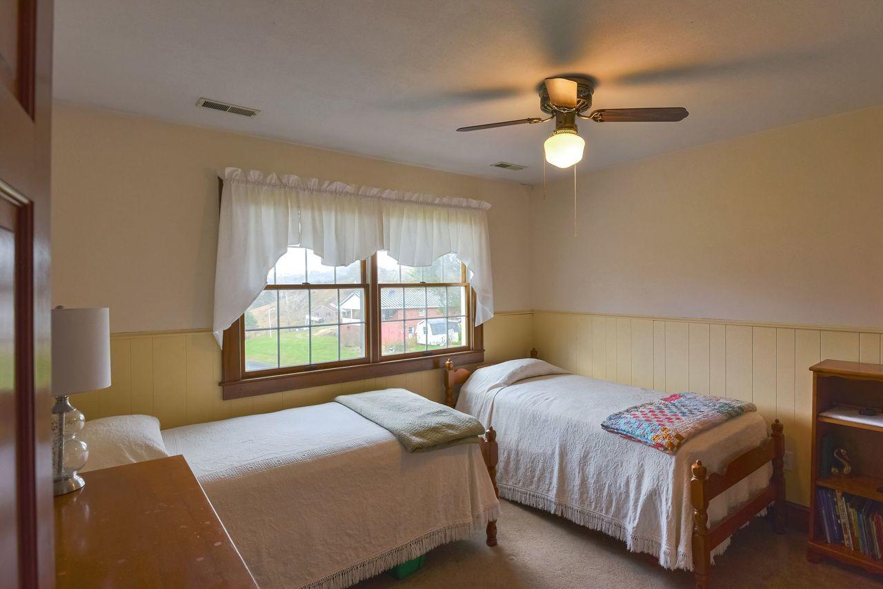 3652 Jessees Mill Road Cleveland, VA 24225 - Photo 33 of 37 38