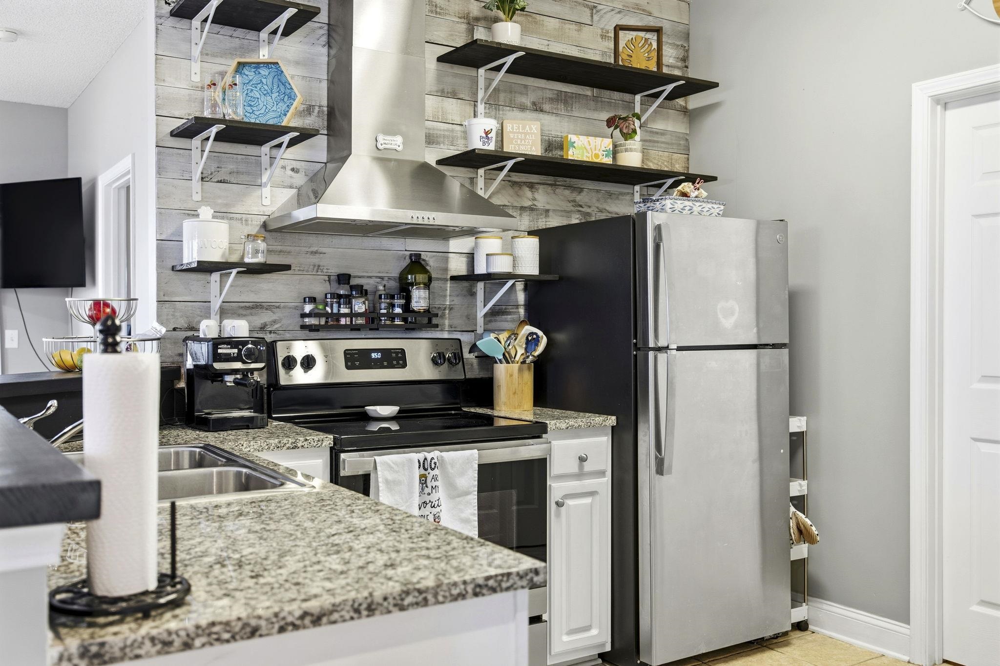 5026 Belleglen Court, Unit 101 Myrtle Beach, SC 29579 - Photo 11 of 36 Kitchen