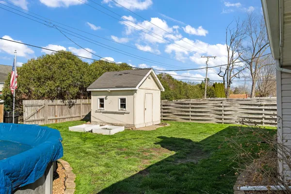 $309,900 | 9542 Roosevelt Place, Crown Point, IN 46307