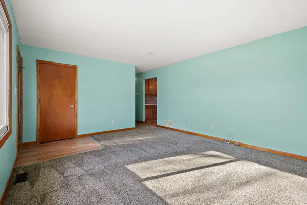 $309,900 | 9542 Roosevelt Place, Crown Point, IN 46307