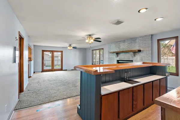 $309,900 | 9542 Roosevelt Place, Crown Point, IN 46307