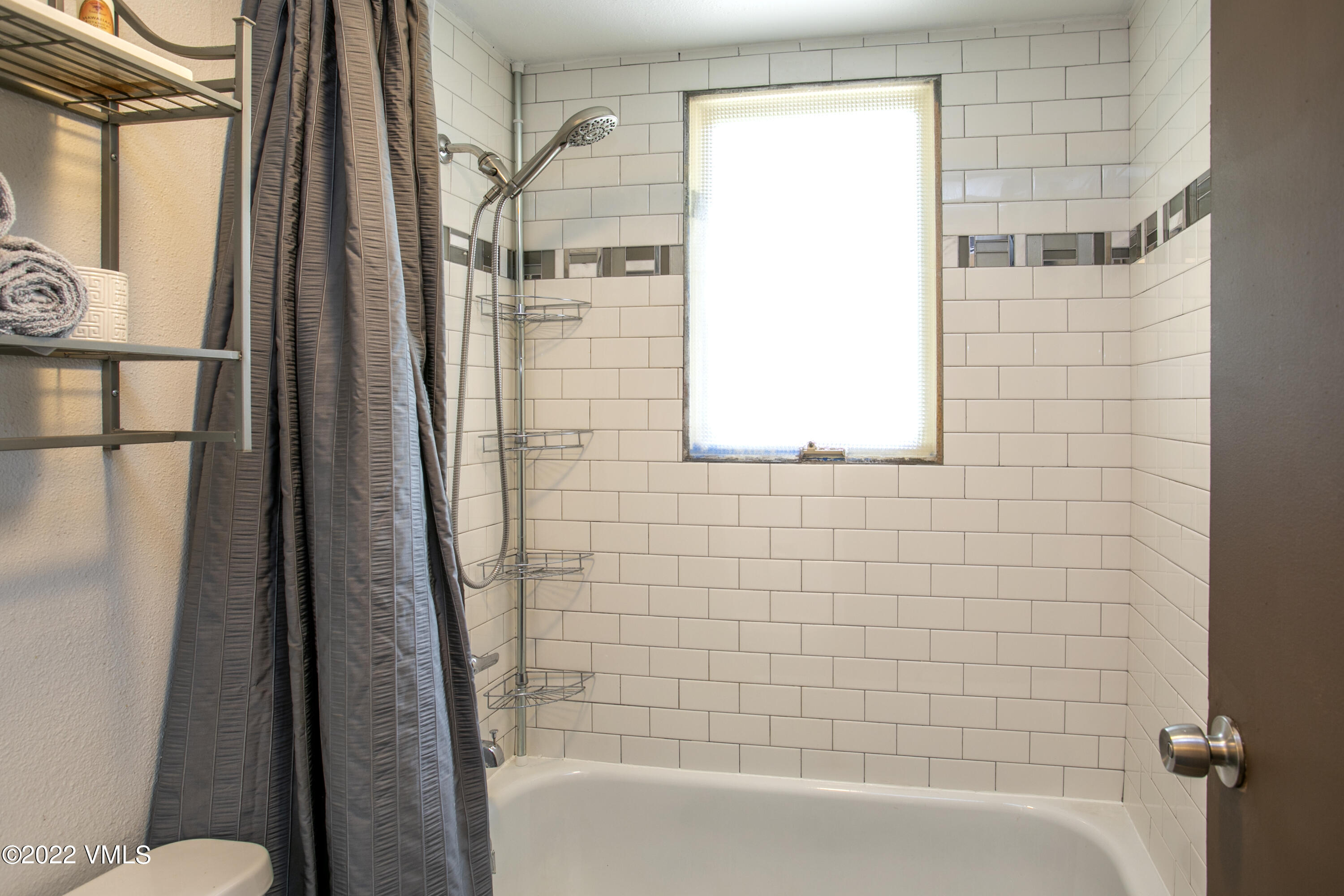 1860 Meadow Ridge Road, Unit A7 Vail, CO 81657 - Photo 11 of 14 1860 Meadow Dr #7-015