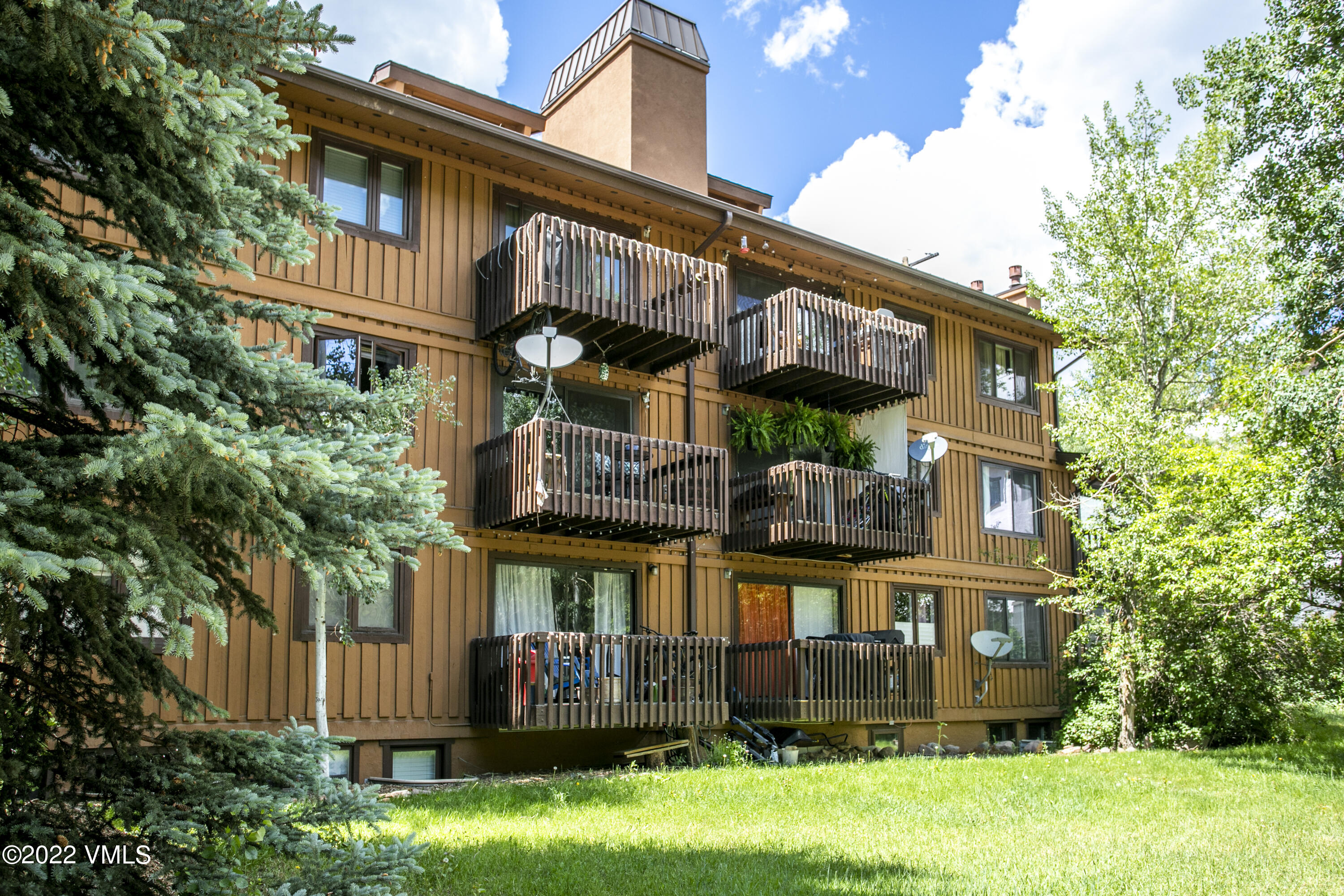 1860 Meadow Ridge Road, Unit A7 Vail, CO 81657 - Photo 13 of 14 1860 Meadow Dr #7-018