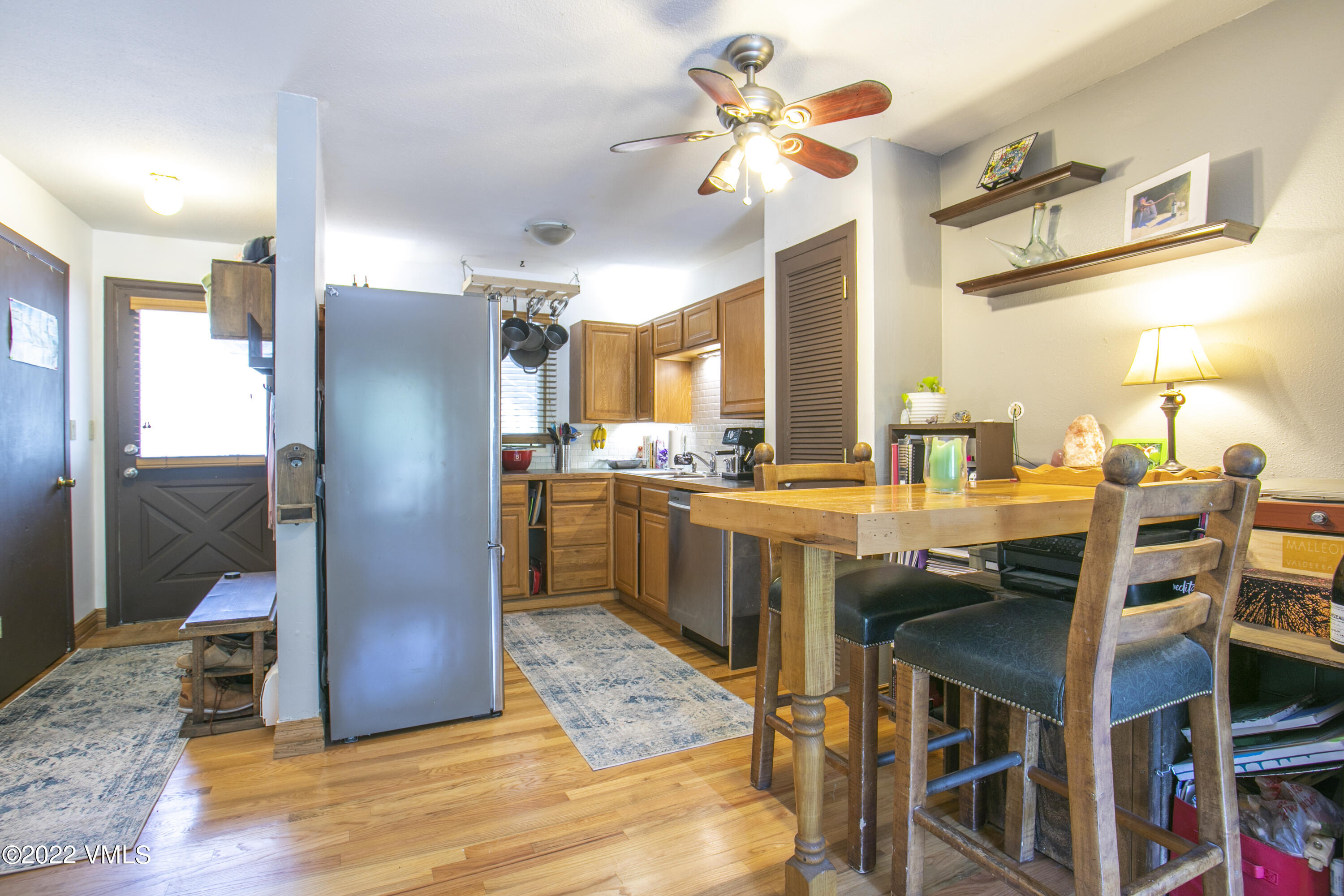 1860 Meadow Ridge Road, Unit A7 Vail, CO 81657 - Photo 6 of 14 1860 Meadow Dr #7-007