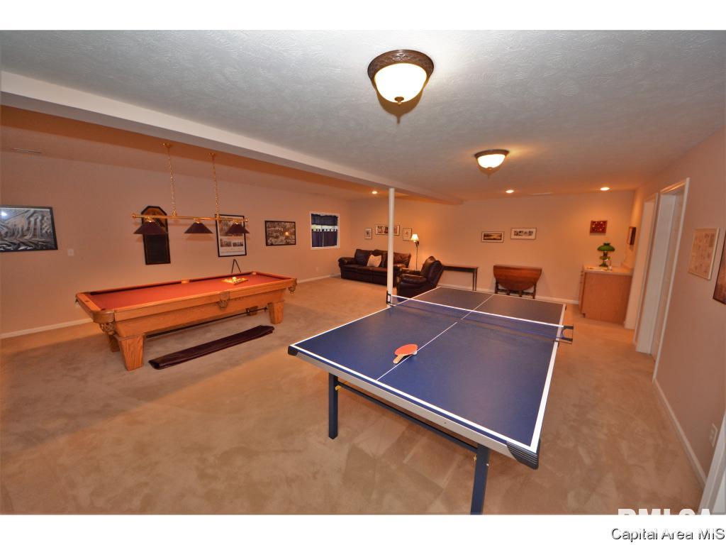 3004 Red Oak Lane Springfield, IL 62712 - Photo 18 of 29 Gallery Image 18