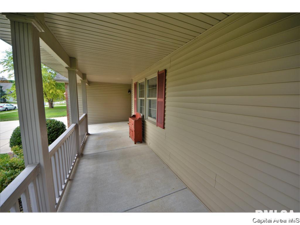 3004 Red Oak Lane Springfield, IL 62712 - Photo 28 of 29 Gallery Image 28