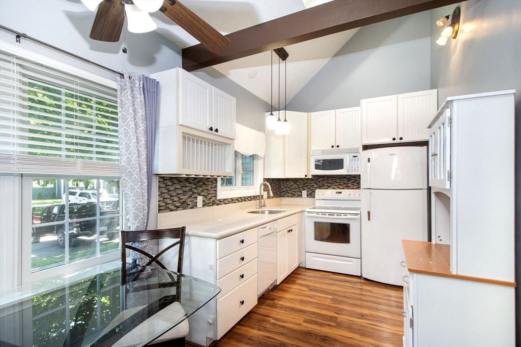 13 Schofield Road, Unit 13 Kingston, MA 02364 - Photo 3 of 23 Gallery Image 3