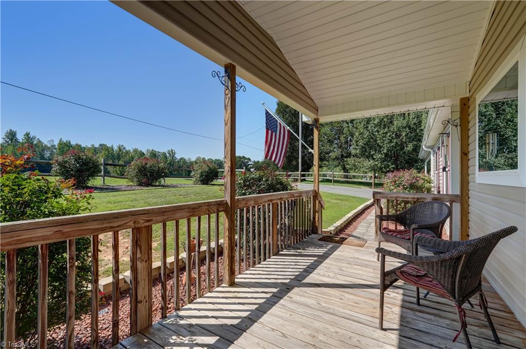 213 Crumpton Road Reidsville, NC 27320 - Photo 6 of 25
