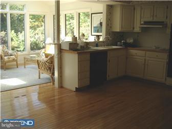 102 Boot Road Newtown Square, PA 19073 - Photo 7 of 10 Gallery Image 7