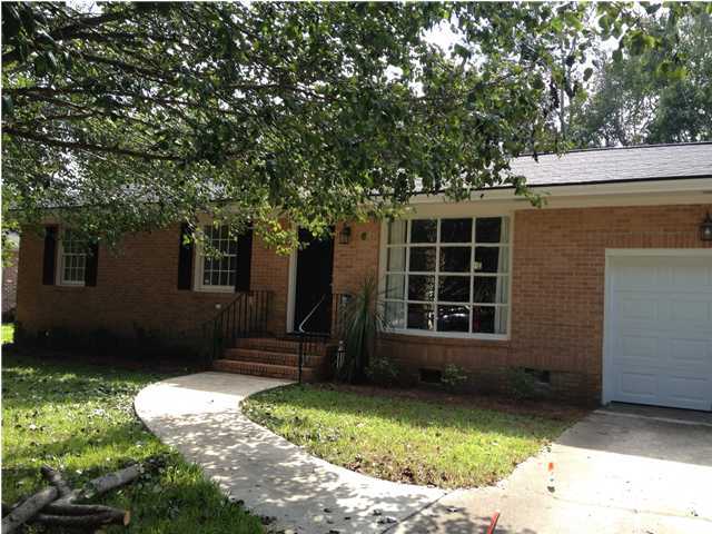 413 Betsy Road Charleston, SC 29407 - Photo 1 of 4 Primary Photo