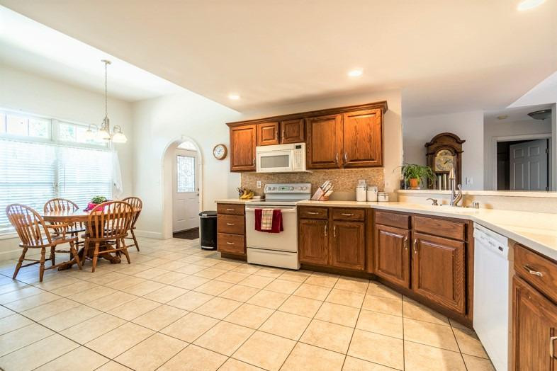 135 Bridle Court Dry Ridge, KY 41035 - Photo 7 of 30 Gallery Image 7