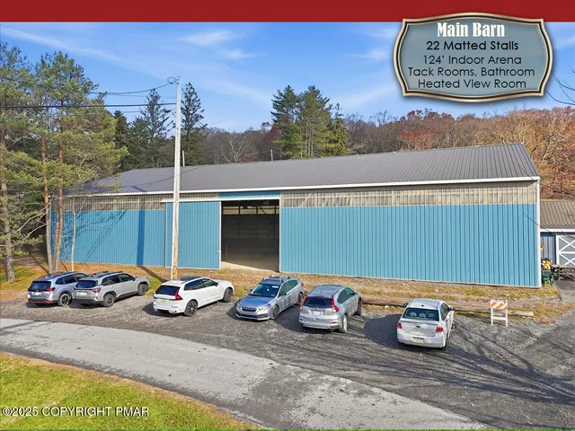 $2,495,000 | 130 Barn Swallow Lane, Cresco, PA 18326