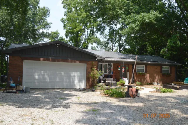 $269,000 | 3083 Hardscrabble Road, Spencer, IN 47460