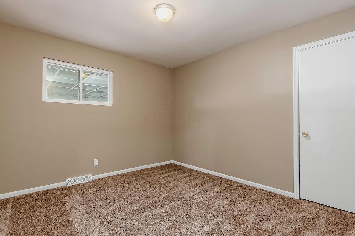 3577 Maize Road Columbus, OH 43224 - Photo 7 of 25 Gallery Image 7