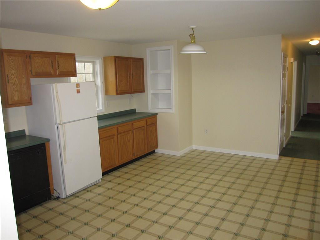 36 Edgecomb Road Belfast, ME 04915 - Photo 2 of 17 Photo