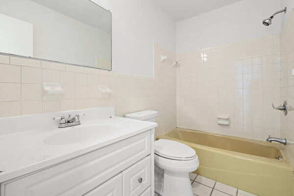 1830 Well Road Fort Pierce, FL 34945 - Photo 32 of 50 Bath 2