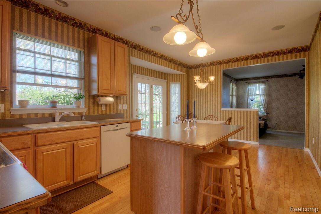 241 Timber Ridge Drive Highland, MI 48357 - Photo 16 of 86 Timber Ridge (16).jpg