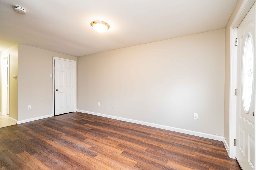 51-53 James Street Springfield, MA 01105 - Photo 5 of 25