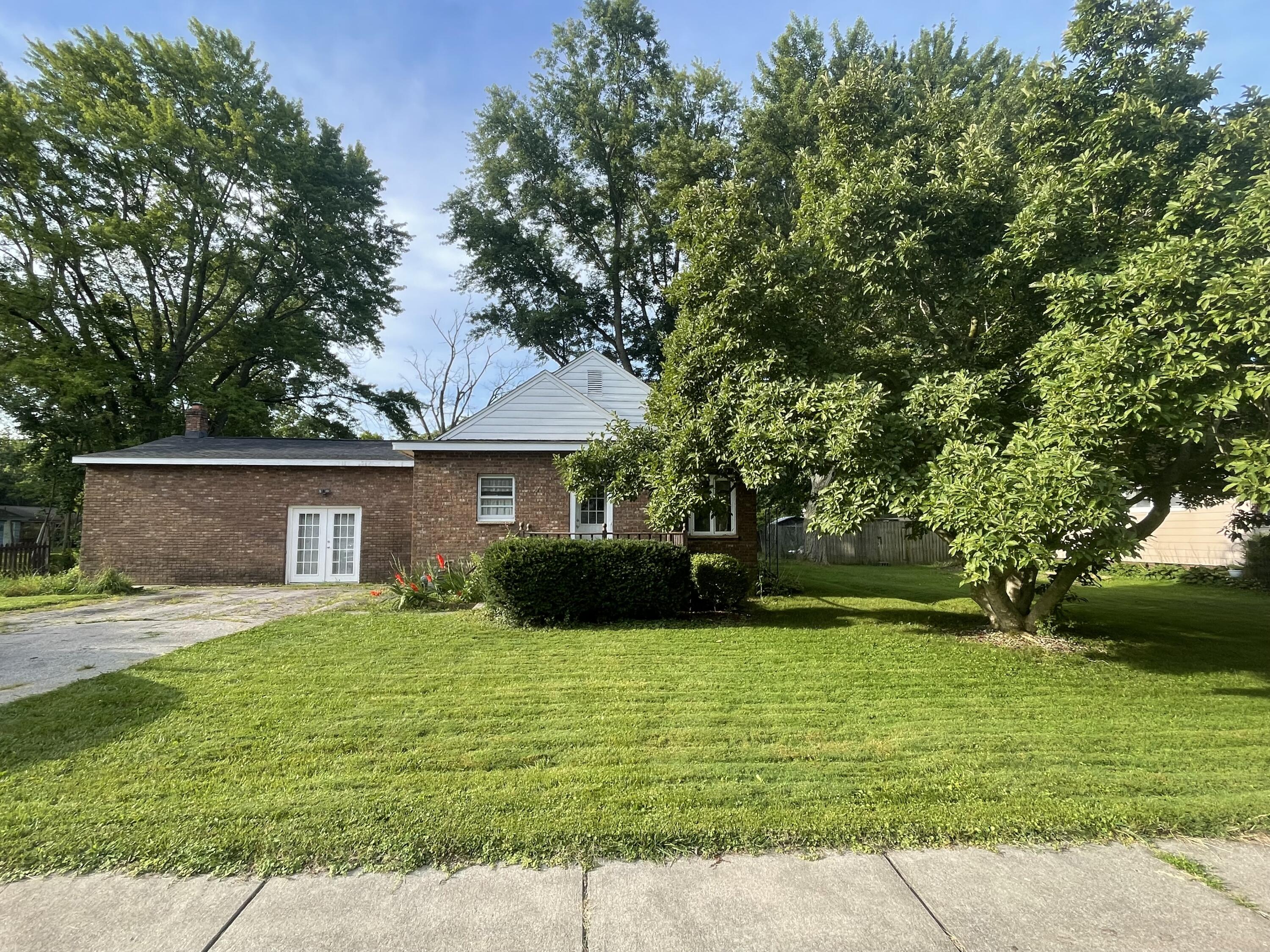 431 Riverside Drive Watervliet, MI 49098 - Photo 1 of 31 431 Riverside Rd