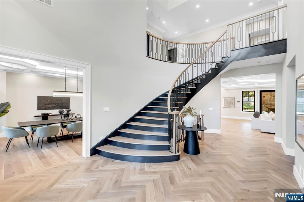 12 Echo Ridge Road Upper Saddle River, NJ 07458 - Photo 6 of 49 a view of entryway and hall