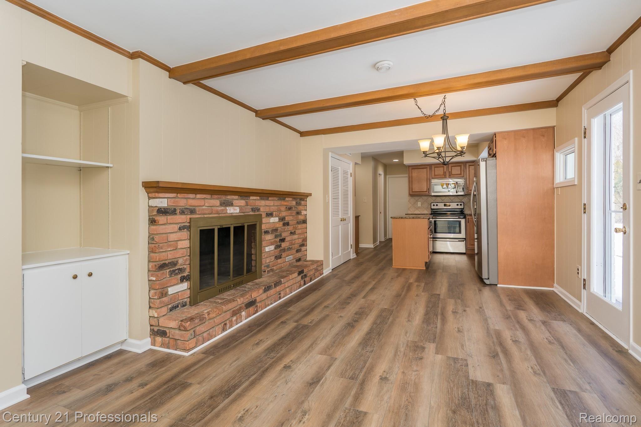 1655 Kingsmere Circle Rochester, MI 48309 - Photo 14 of 34 Kingsmere MLS-W030.jpg
