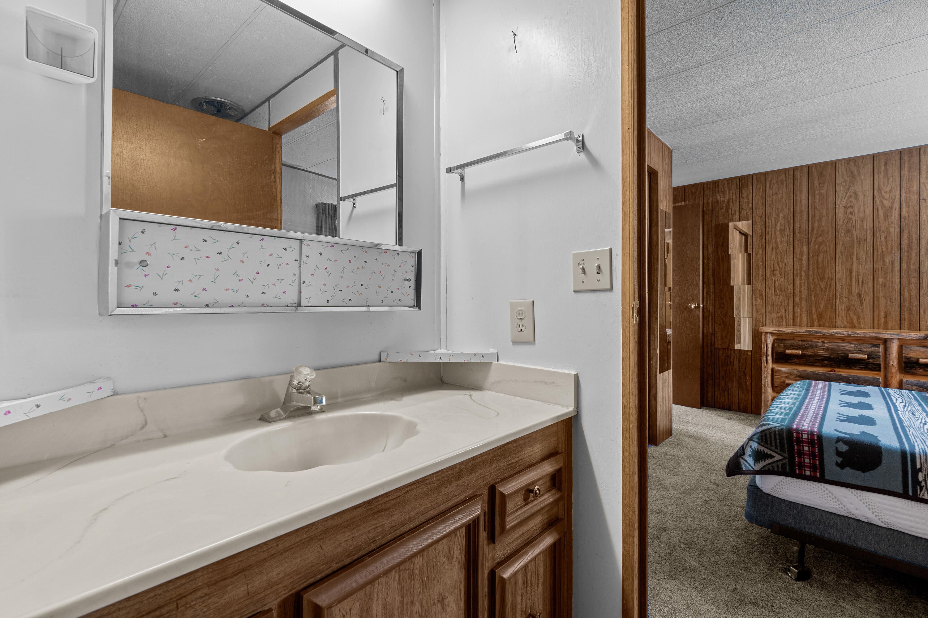 60960 Ridge Drive Bend, OR 97702 - Photo 20 of 35 33-print-Riley Visuals-33