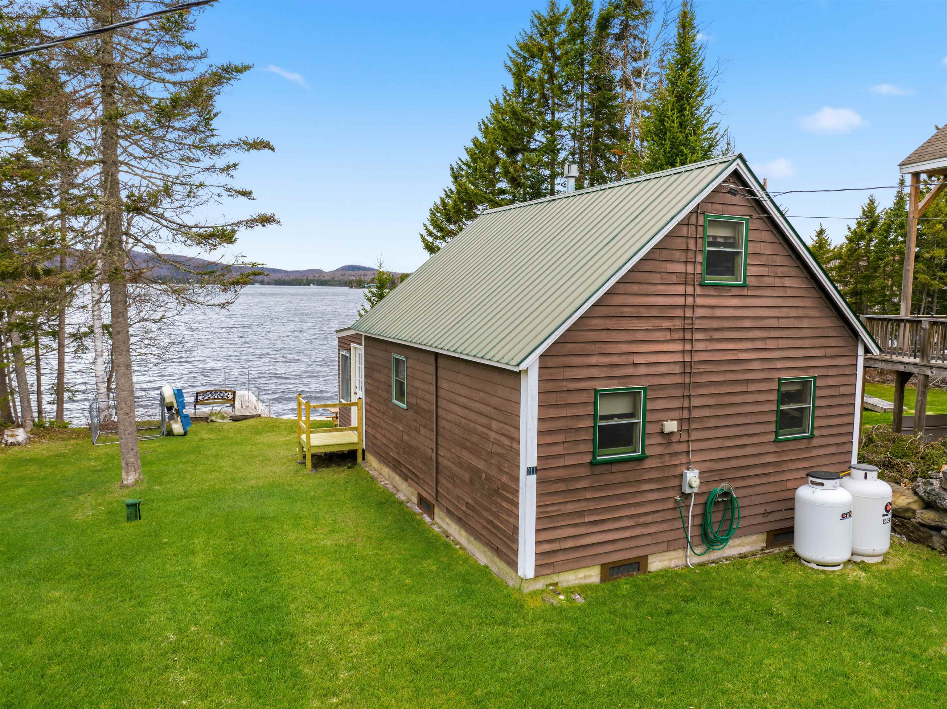 211 Beach Road Pittsburg, NH 03592 - Photo 32 of 59