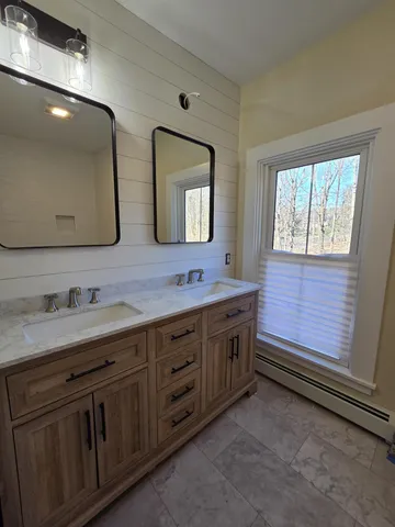 $499,500 | 476 Winthrop Center Road, Winthrop, ME 04364