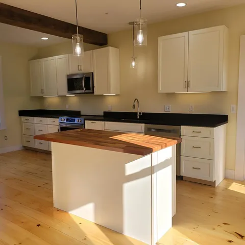 $499,500 | 476 Winthrop Center Road, Winthrop, ME 04364