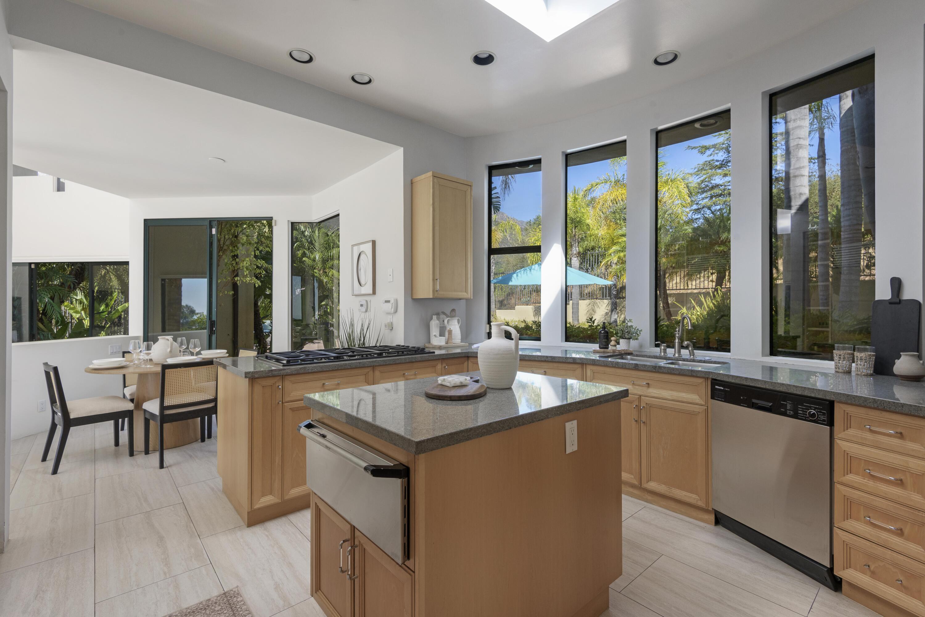 2891 Hidden Valley Lane Montecito, CA 93108 - Photo 18 of 43 Kitchen