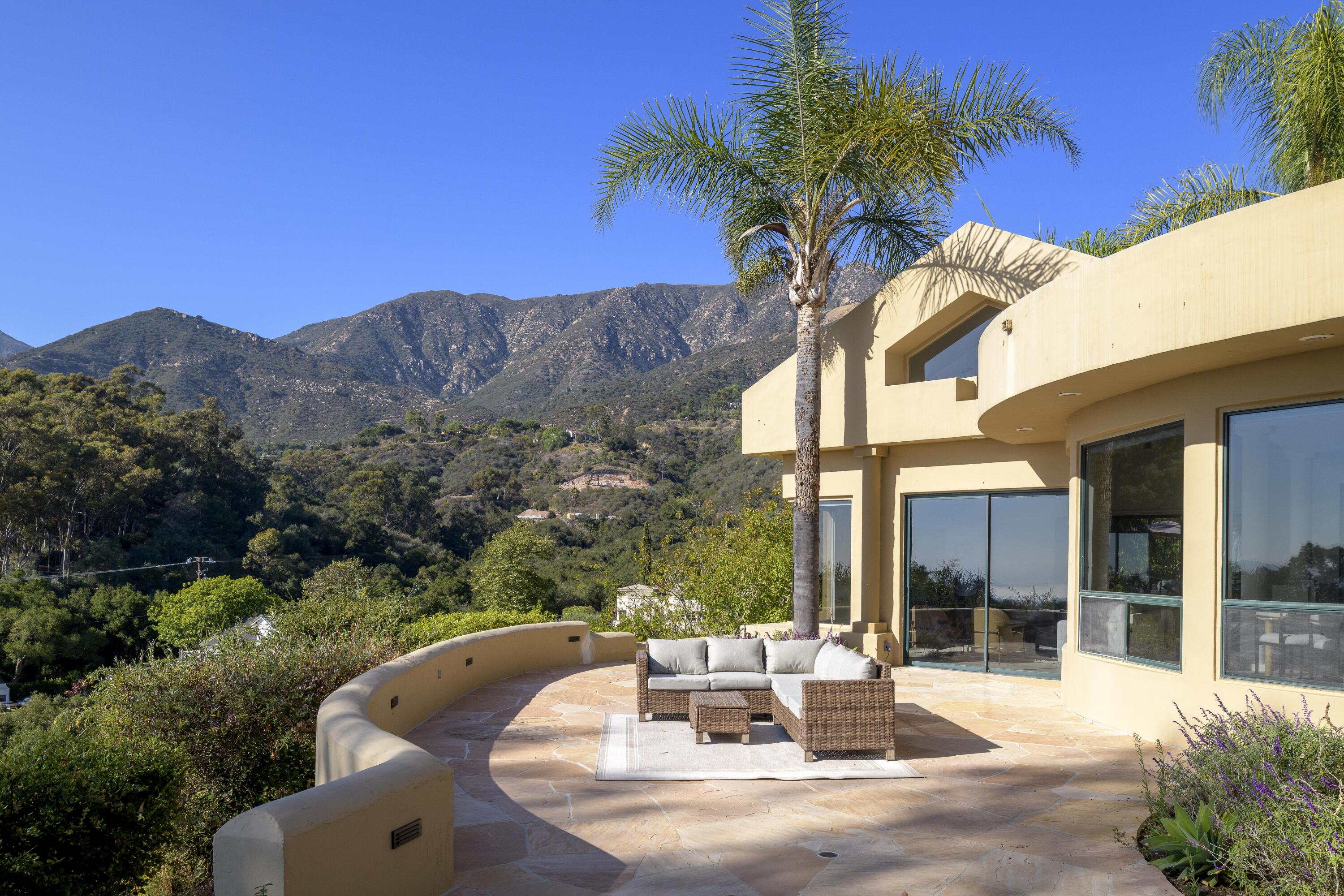 2891 Hidden Valley Lane Montecito, CA 93108 - Photo 7 of 43 Front Patio Mountain View I