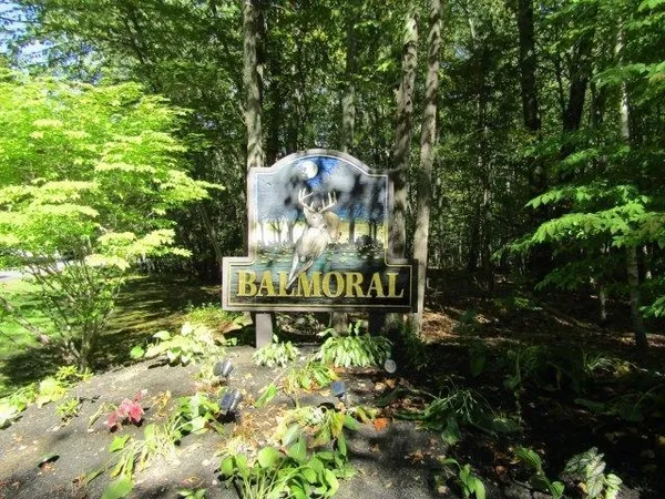 $220,000 | 14 Balmoral Drive, Stratham, NH 03885