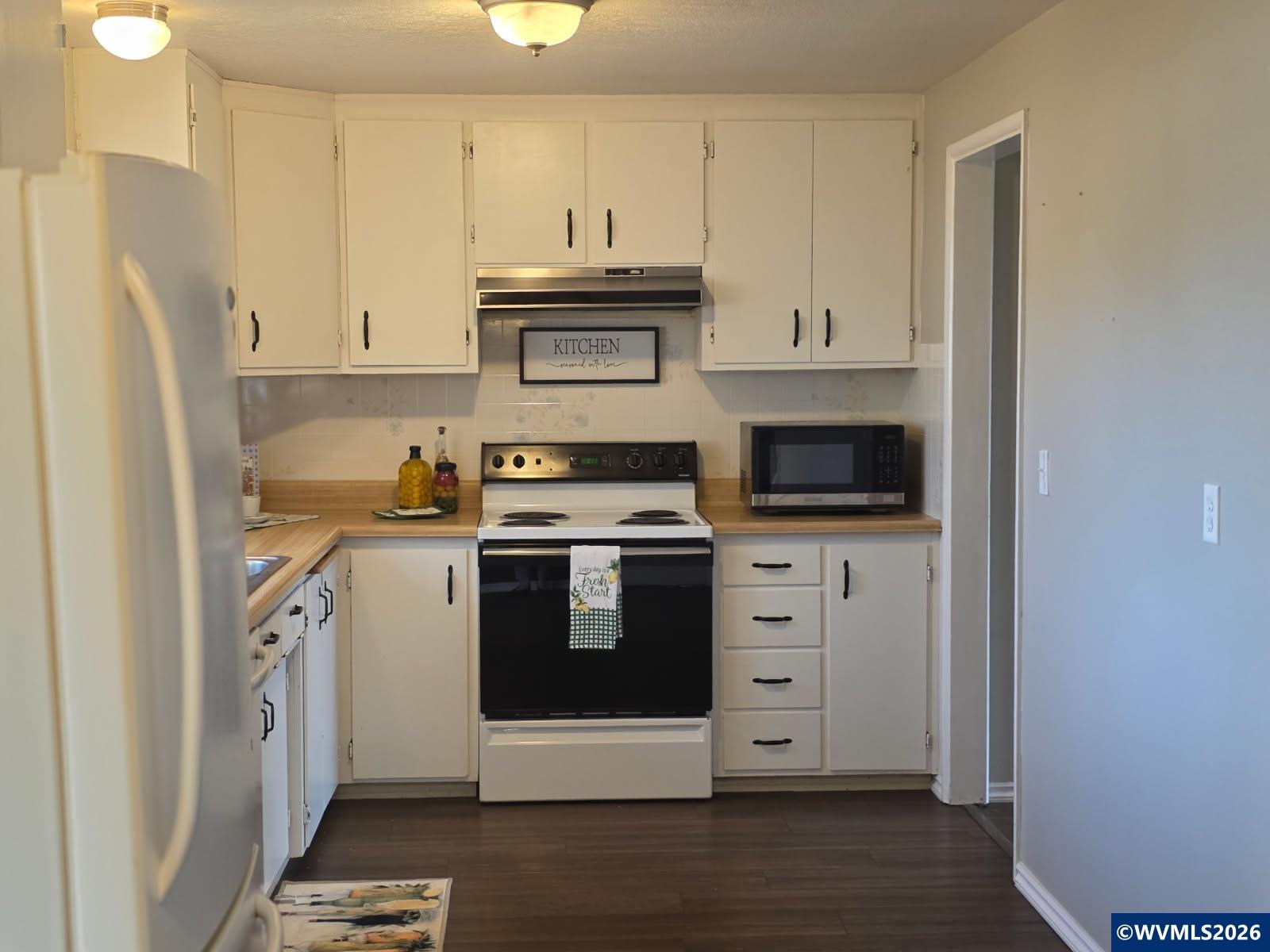 1148 Darlene Avenue Springfield, OR 97477 - Photo 11 of 25 Gallery Image 11